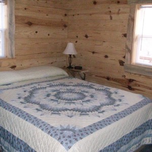 Trails End Bedroom at Rustic Ridge Guest Cabins