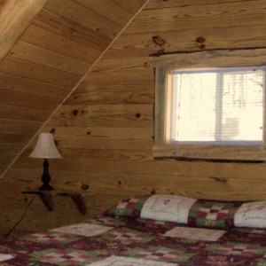 Timber Ridge Loft at Rustic Ridge Guest Cabins