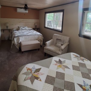 Homestead House Bedroom at Rustic Ridge Guest Cabins