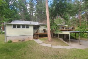 Homestead House Homestead House at Rustic Ridge Guest Cabins