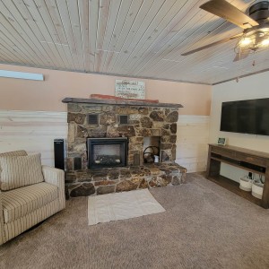 HH Fireplace Homestead House Fireplace at Rustic Ridge Guest Cabins